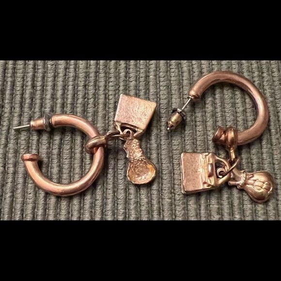 5 pair of  gold earrings ships, dangly & swoops gently used - Picture 4 of 8